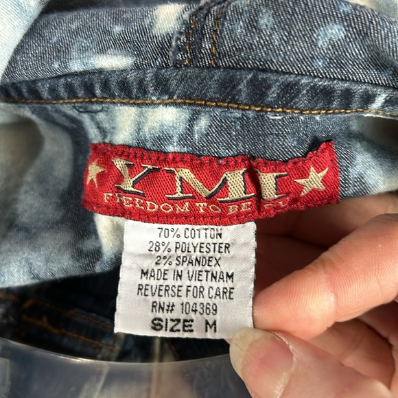 YMI bleached, splattered, hooded, lightweight, jean jacket, medium - Picture 3 of 7